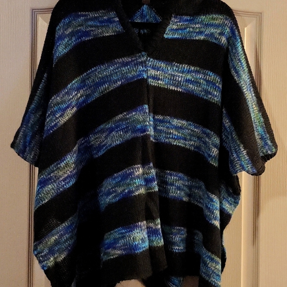 Sweater/shawl